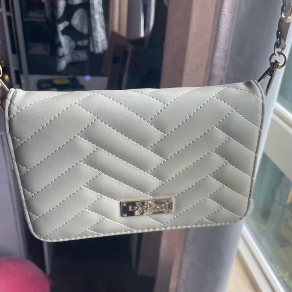 Bebe Cream Crossbody Bag YK2 deadstock